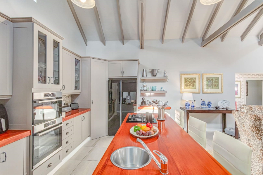 3 Bedroom Property for Sale in Brenton On Lake Western Cape